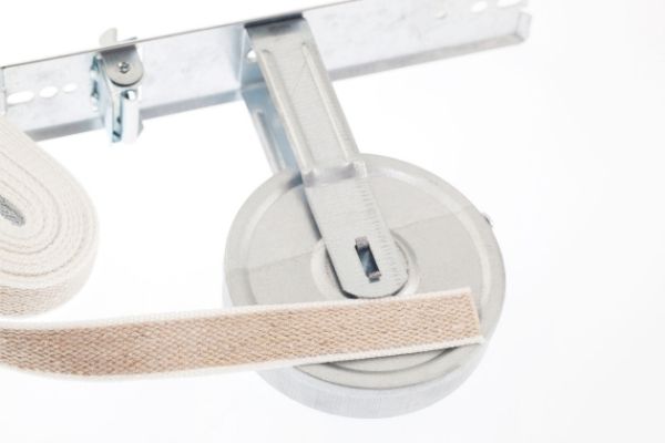 Come cambiare la corda della tapparella: guida completa